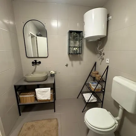 Novigrad فيلة *